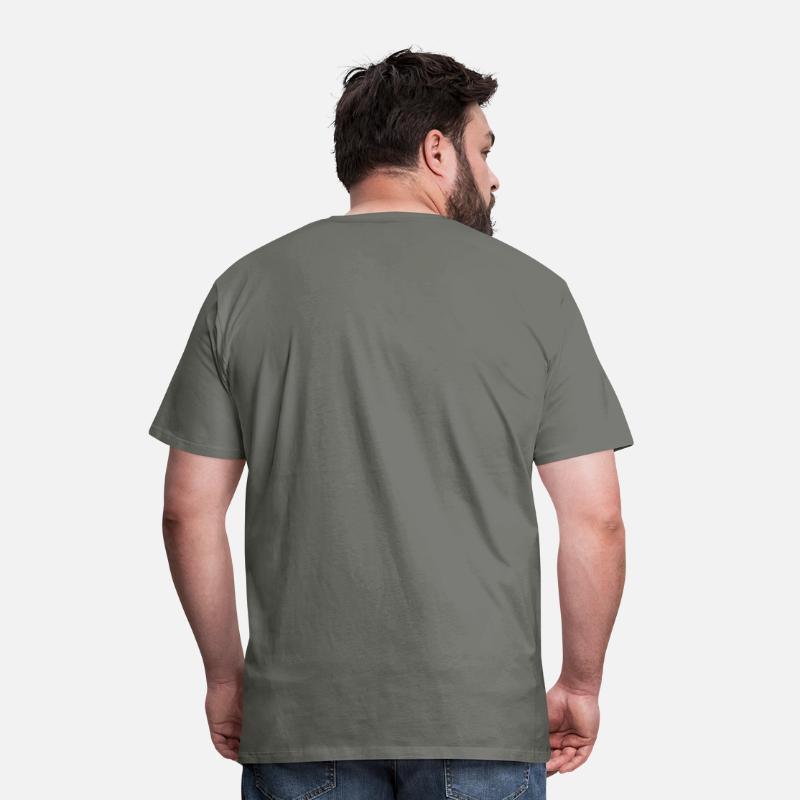 3D figurines with paint brushes