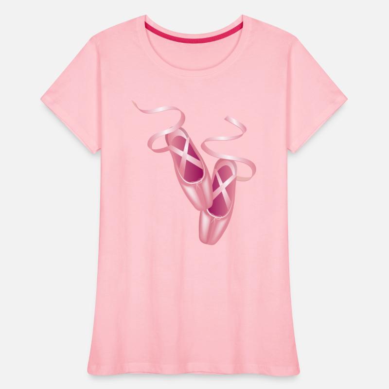 Ballet shoes in pink satin with satin ribbon