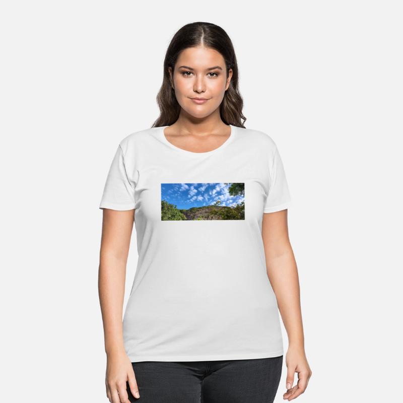 beautiful mountain view blue sky cloud