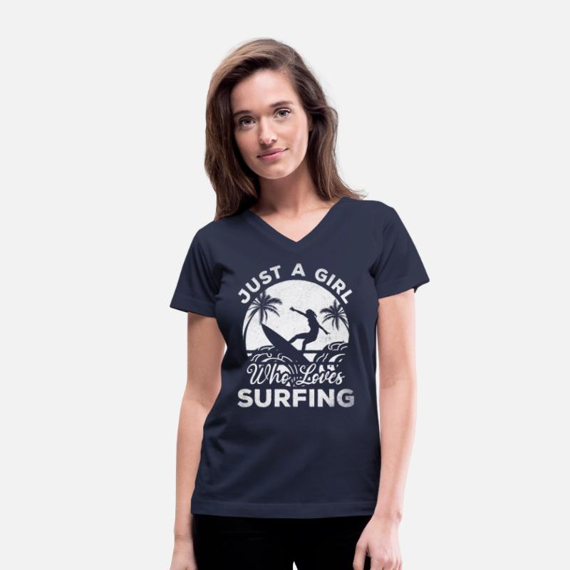 Surfer Girls Surfing Girl - Just A Girl Who Loves