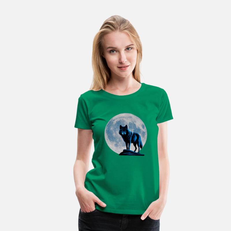 Wolf howling at the moon graphic t-shirt