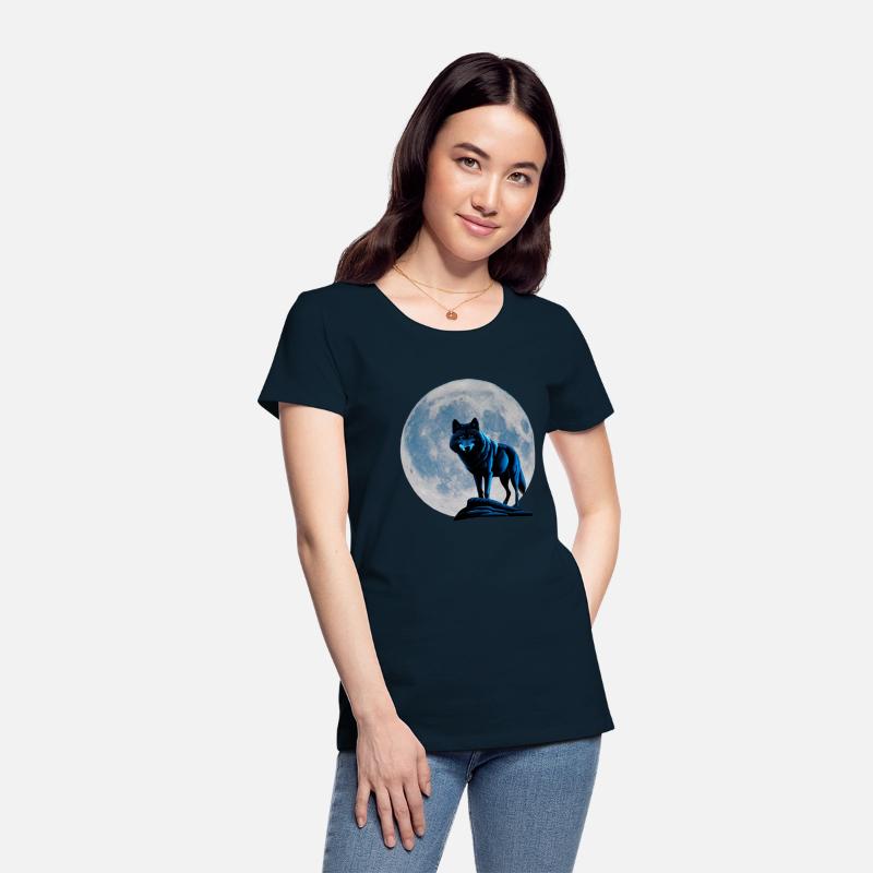 Wolf howling at the moon graphic t-shirt